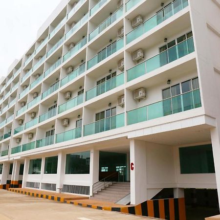 M Village Hostel Sadao Εξωτερικό φωτογραφία