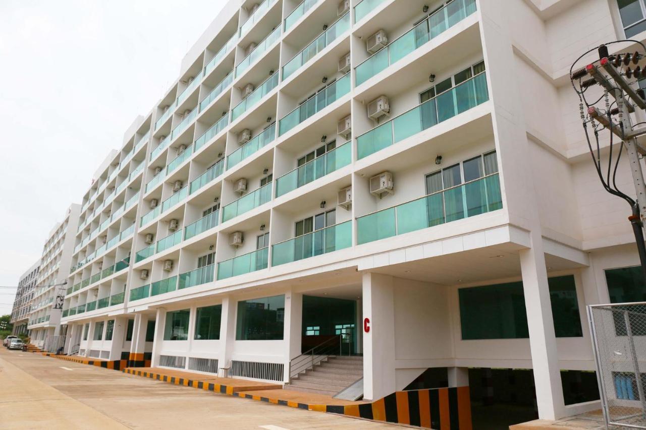 M Village Hostel Sadao Εξωτερικό φωτογραφία